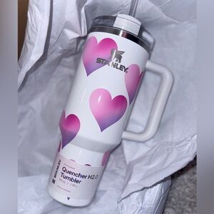 Sold Out Stanley Quencher H2.0 Tumbler in White  with Pink Hearts 40oz